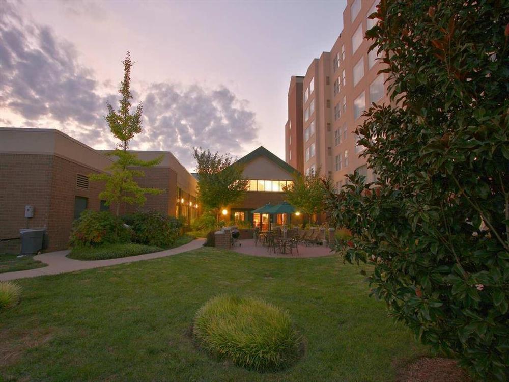Homewood Suites Dulles-International Airport Герндон Екстер'єр фото