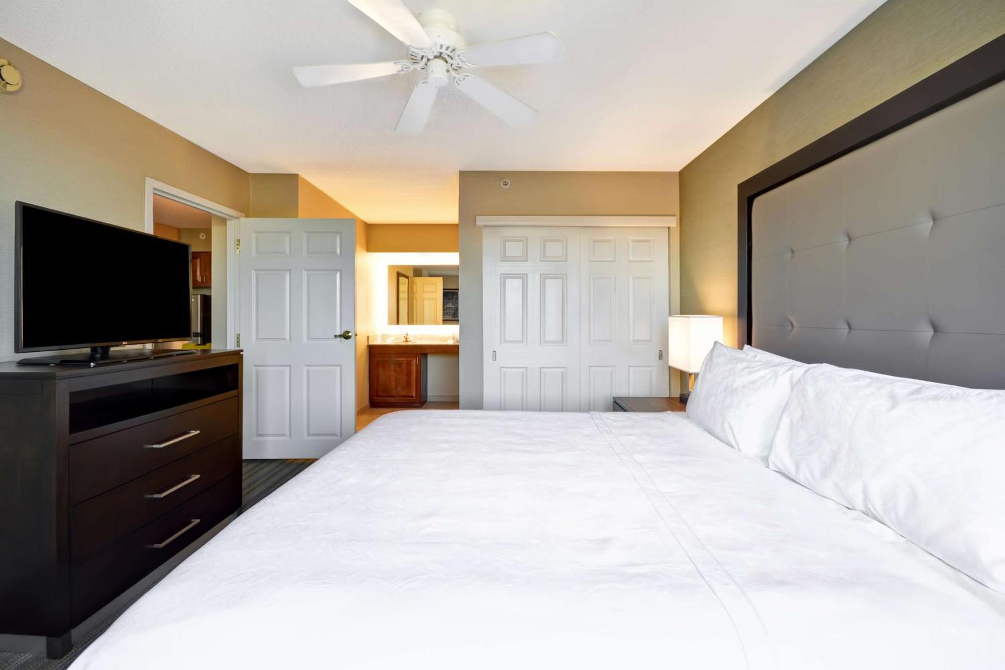 Homewood Suites Dulles-International Airport Герндон Екстер'єр фото